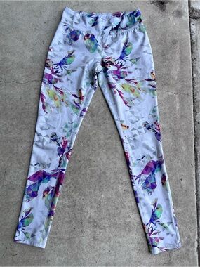 Women’s Small White Active Leggings with Multicolor Geometric Floral Print